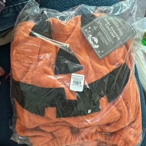 NWT pottery barn pumpkin baby halloween costume 6-12 month